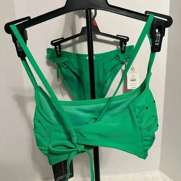 No Boundaries 2 piece Swimsuit -Green- Medium - Picture 2 of 6